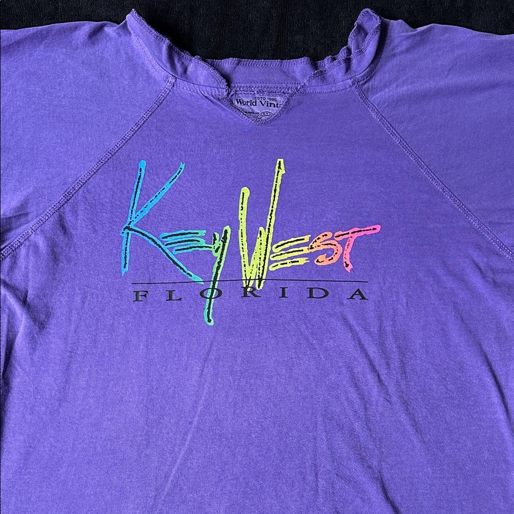 World Vintage Purple Key West Florida Relaxed Fit Tee Size L/XL Beachy Colorful